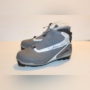 Salomon Gray and White Winter Boots